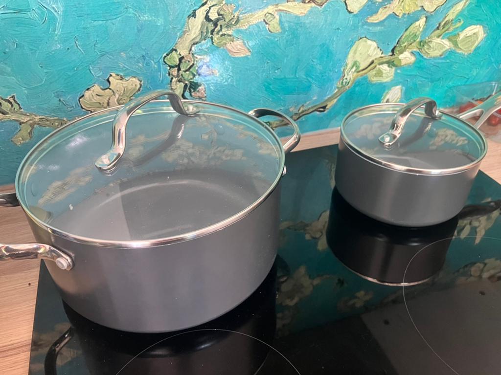Twee pannen van Greenpan NIEUW, Huis en Inrichting, Keuken | Potten en Pannen, Ophalen of Verzenden, Nieuw, Overige materialen