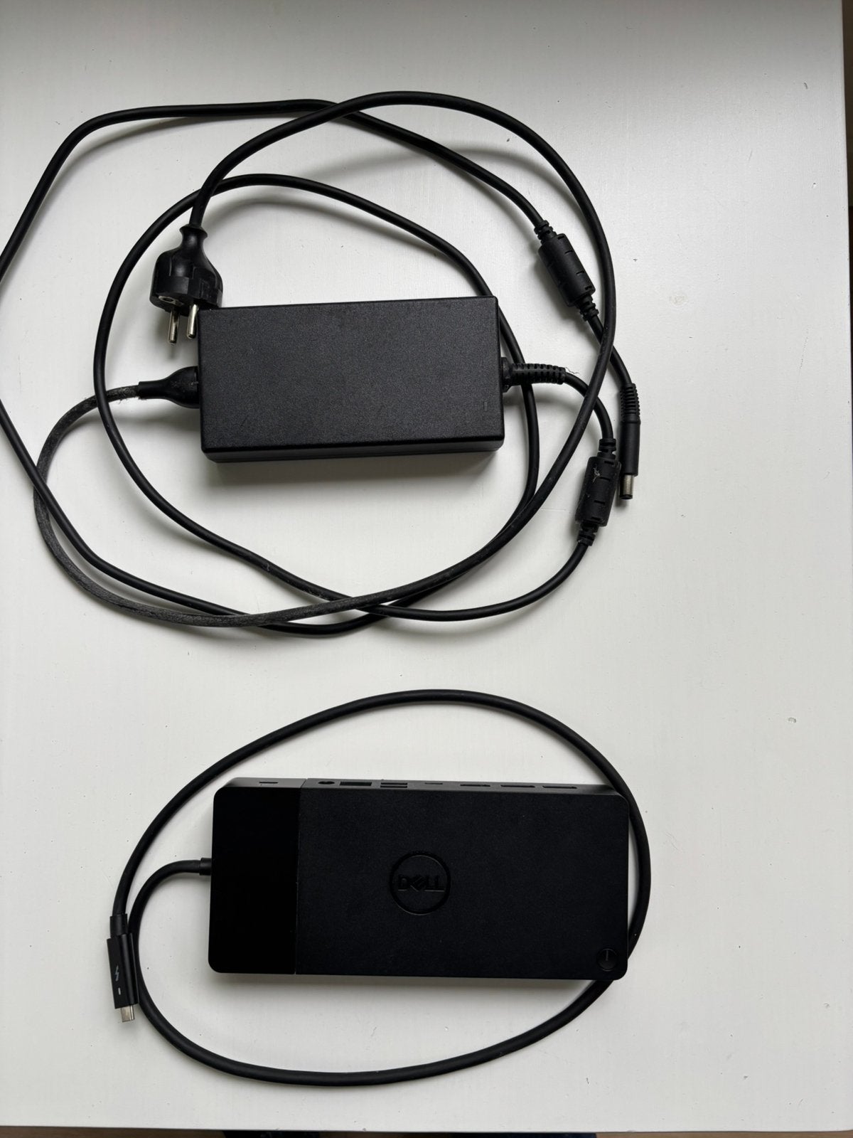 Dell Dockingstation WD19TBS USB-C 180Watt, Computers en Software, Dockingstations, Ophalen of Verzenden, Zo goed als nieuw, Docking station