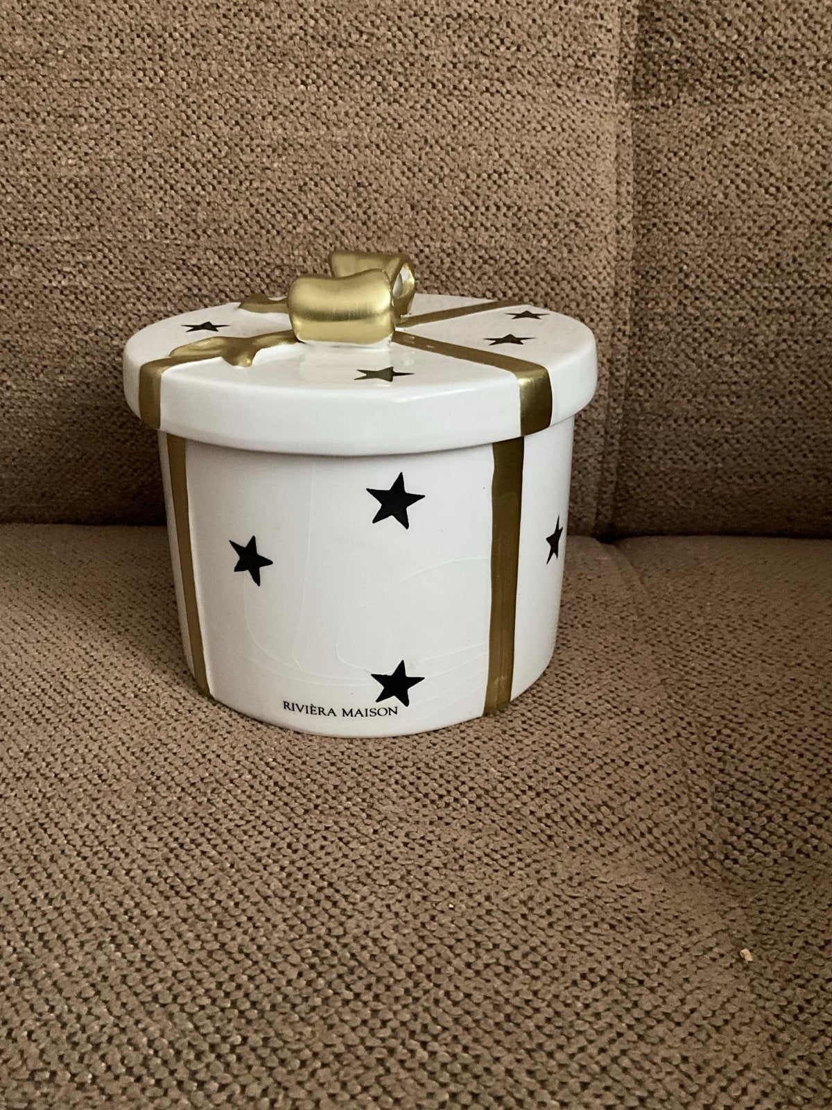Riviera Maison geschenkdoos met sterren en gouden strik, Ophalen of Verzenden, Zo goed als nieuw, Modern, Wit