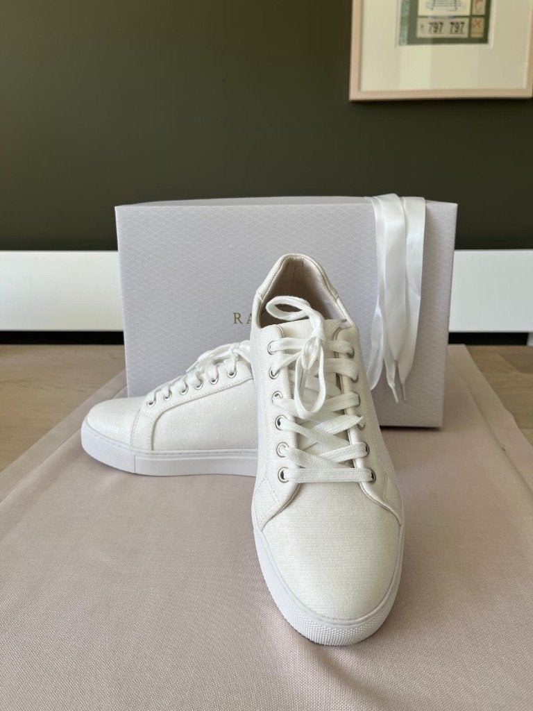 Witte sneakers voor een bruid, Verzenden, Nieuw, Wit, Accessoires