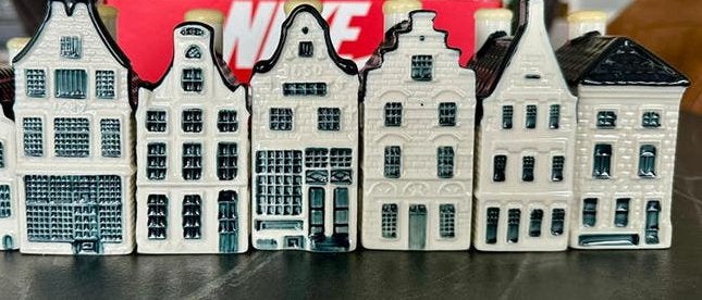 6 Nieuwe en gave KLM huisjes - Nrs. 11, 12, 19, 26, 31, 34, Verzamelen, KLM Huisjes, Ophalen of Verzenden, Nieuw, 1 t/m 20