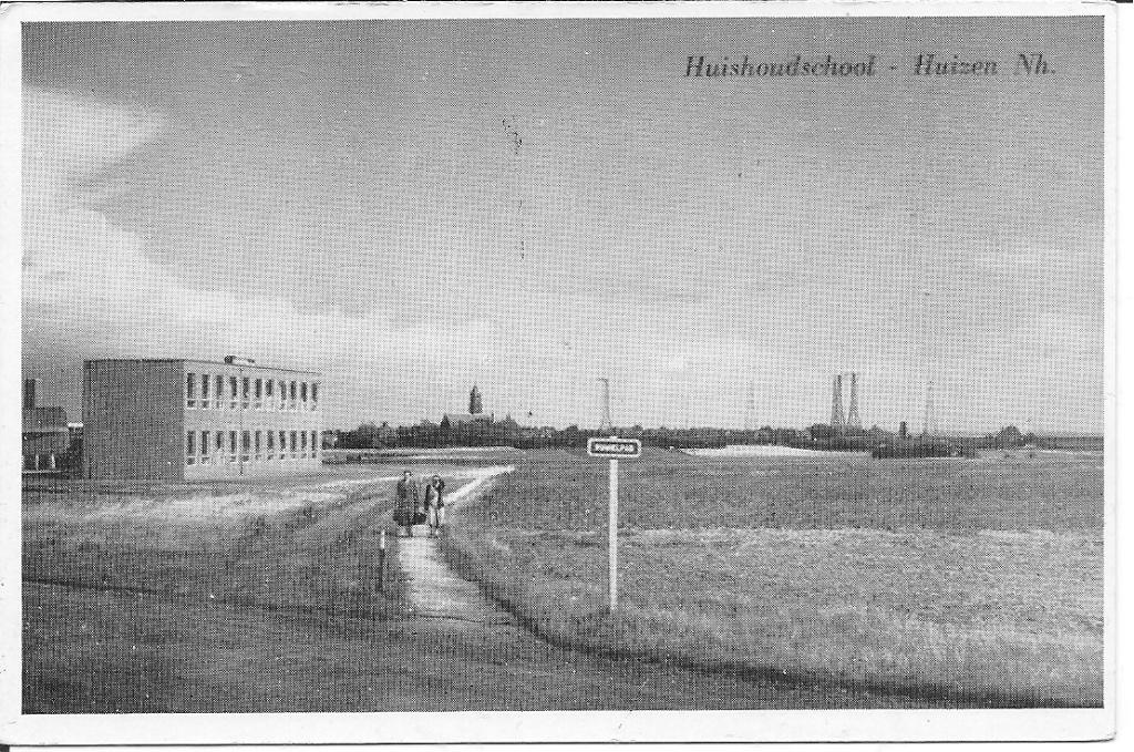 Huishoudschool Huizen N.h., Ophalen of Verzenden, 1940 tot 1960, Ongelopen, Noord-Holland