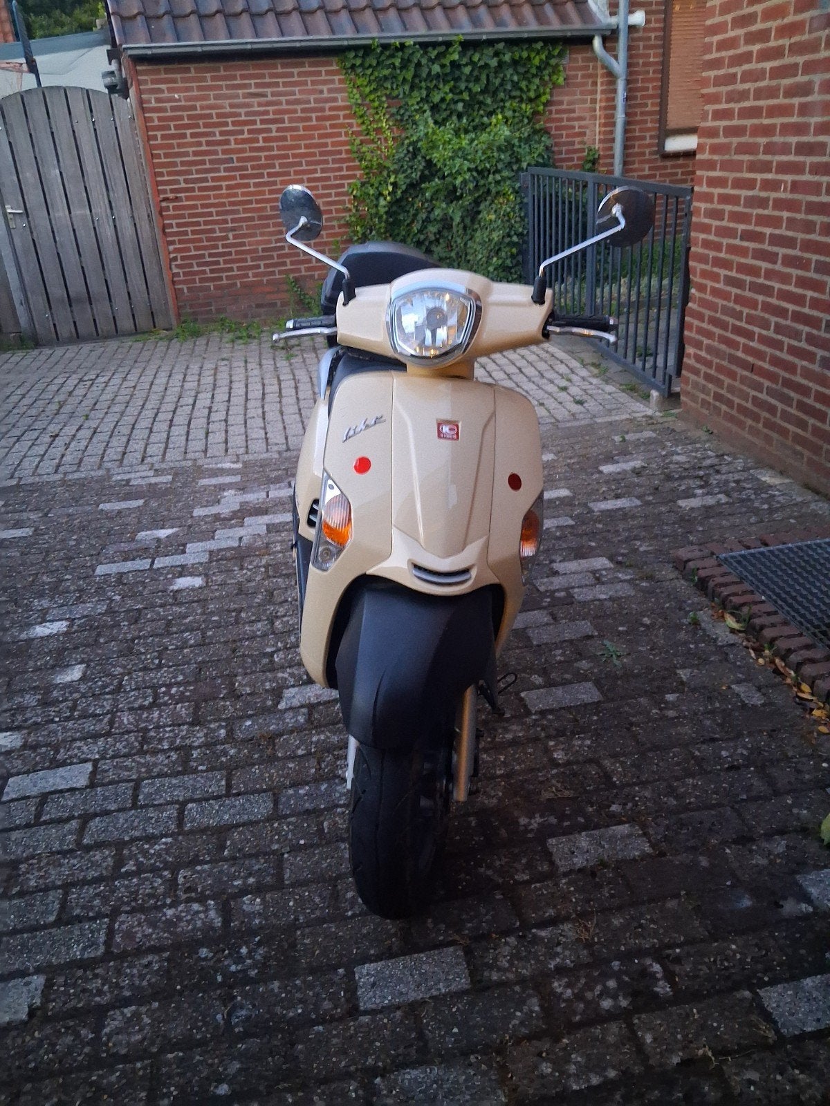 Kymco Like 50 Scooter - Goed onderhouden met topkoffer, Ophalen, Gebruikt, Benzine, Kymco