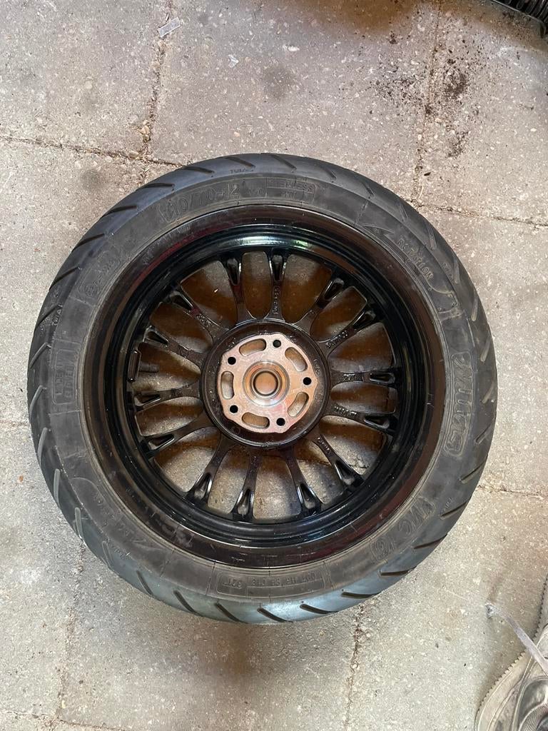 Vespa sprint velg (nieuw), Fietsen en Brommers, Brommeronderdelen | Algemeen, Ophalen of Verzenden, Zo goed als nieuw, Overige typen