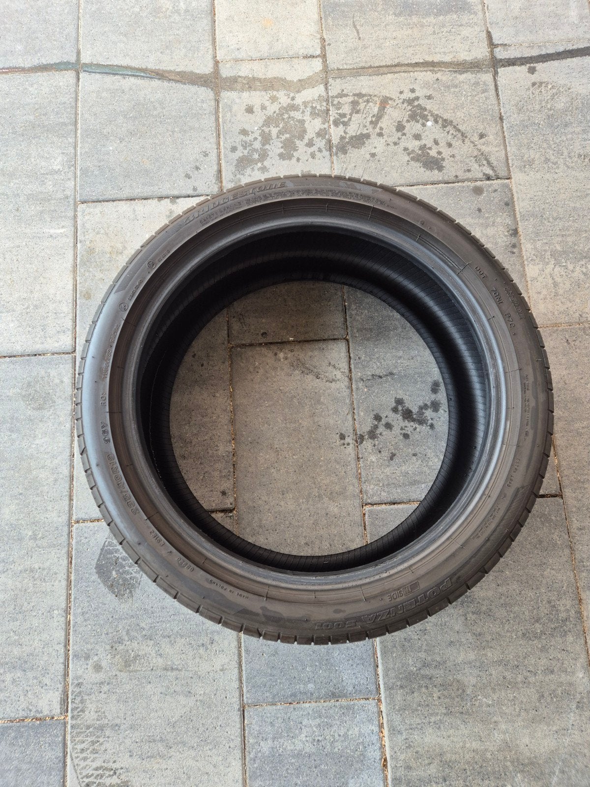 4 gebruikte Bridgestone zomerbanden 235/40R19, Ophalen, Gebruikt