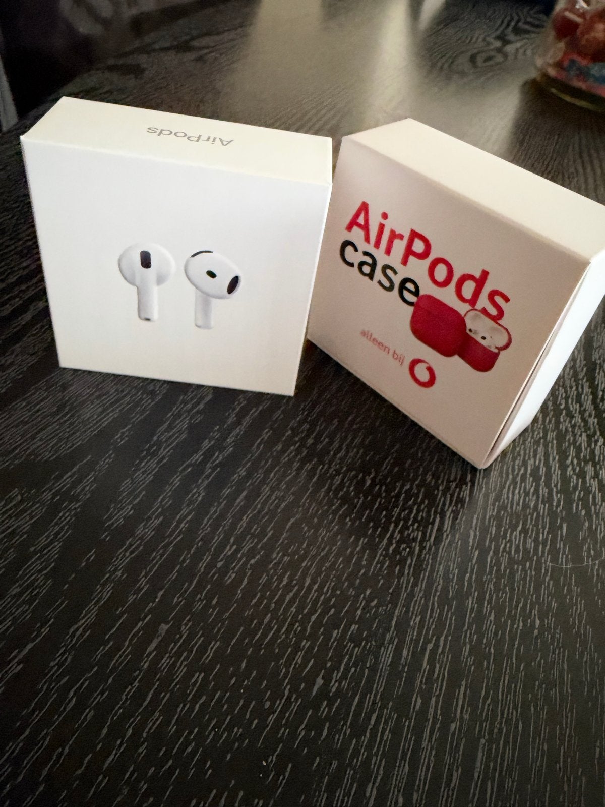 Apple AirPods 4e generatie met oplaadcase, In-ear, Bluetooth, Nieuw, Ophalen of Verzenden