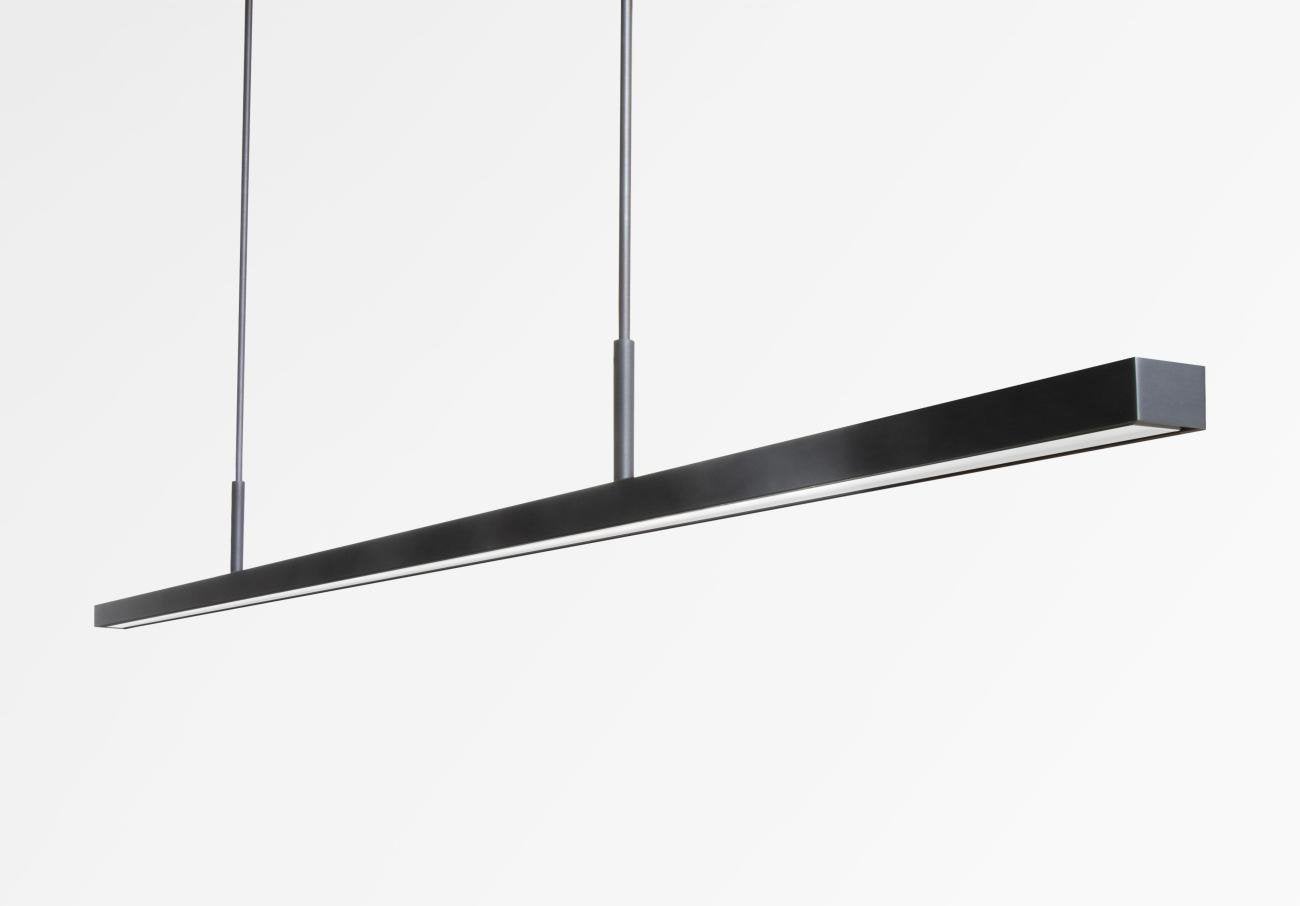 Desinger lamp ., Zo goed als nieuw