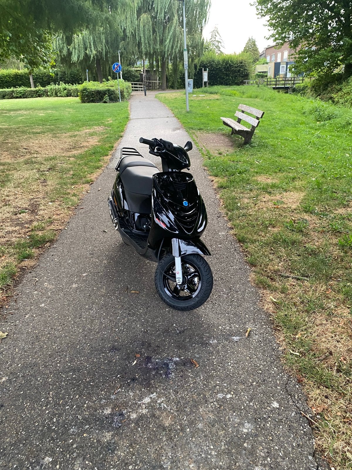 Waardepeiling - piaggio zip 70cc, Fietsen en Brommers, Scooters | Piaggio, Ophalen, Tweetakt, Gebruikt, Maximaal 45 km/u