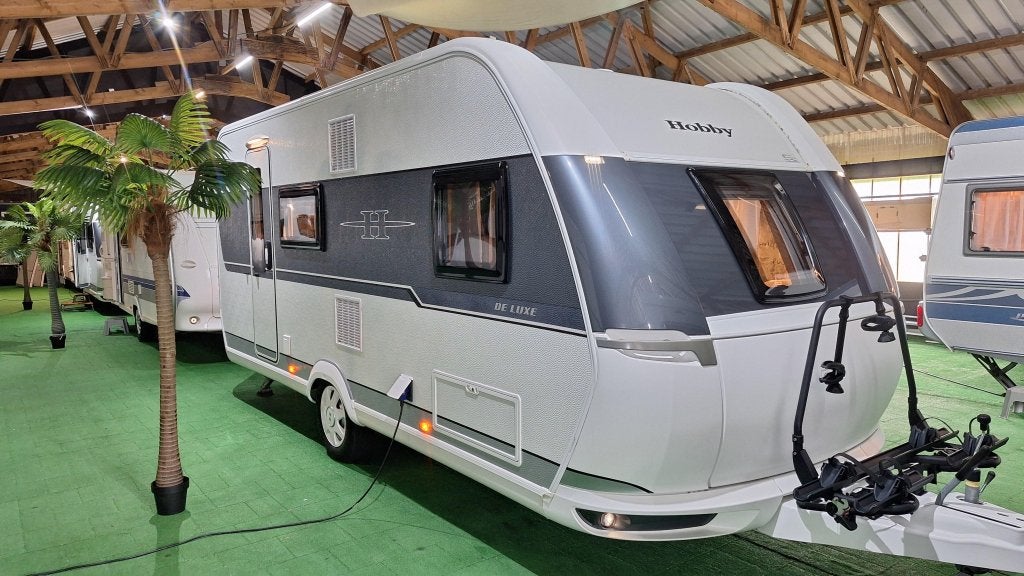 Hobby De Luxe 490 KMF Voortent/Stapelbed, Hobby, Harald-Striewski-Straße 15, 24787 Fockbek, Duitsland, Tot en met 6, Standaardzit
