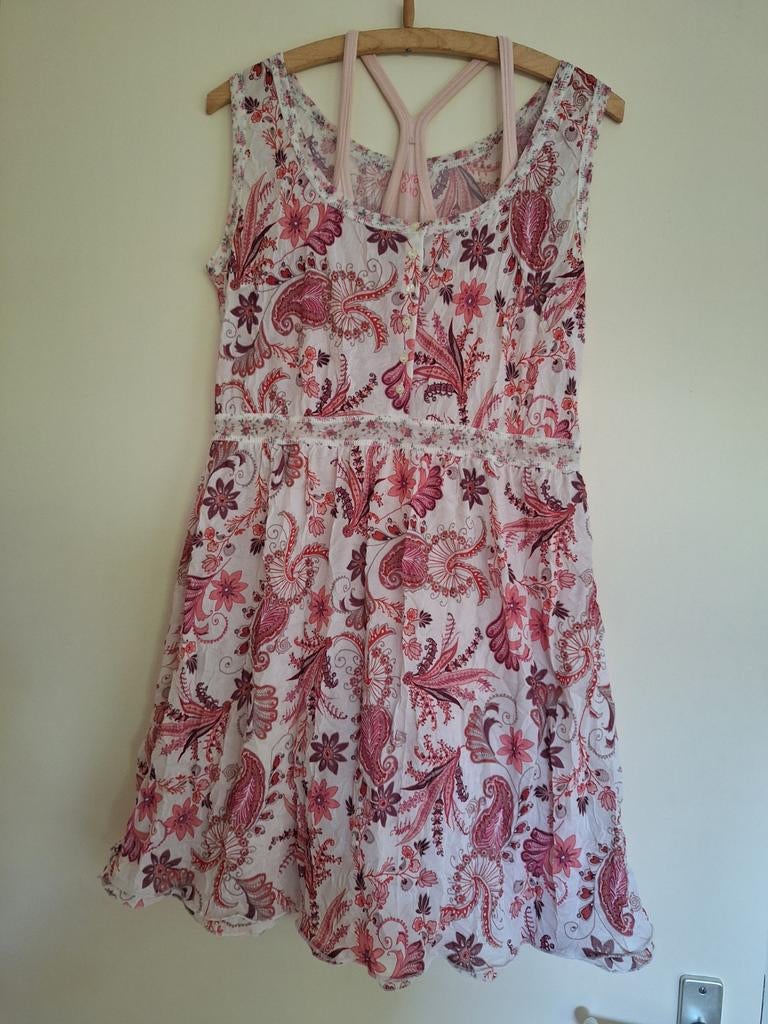Jurkje Kyra &Co met broek. Nieuw., Maat 38/40 (M), Nieuw, Ophalen of Verzenden, Roze