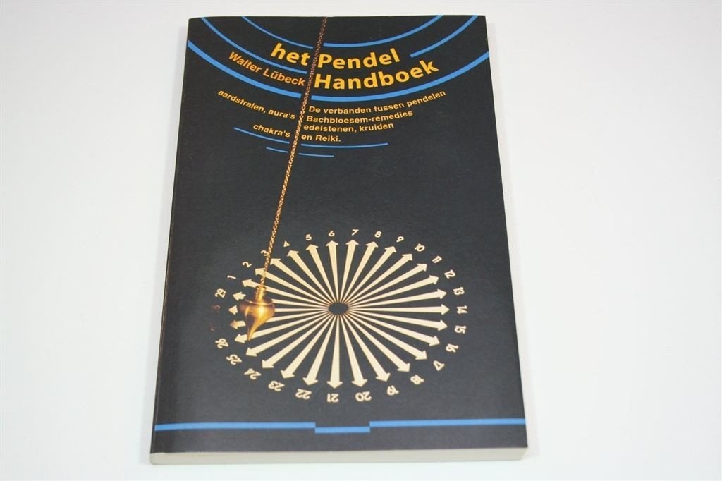 Het Pendel Handboek — Aura\'s, Chakra\'s & Reiki, Ophalen of Verzenden, Gelezen, Overige onderwerpen, Achtergrond en Informatie