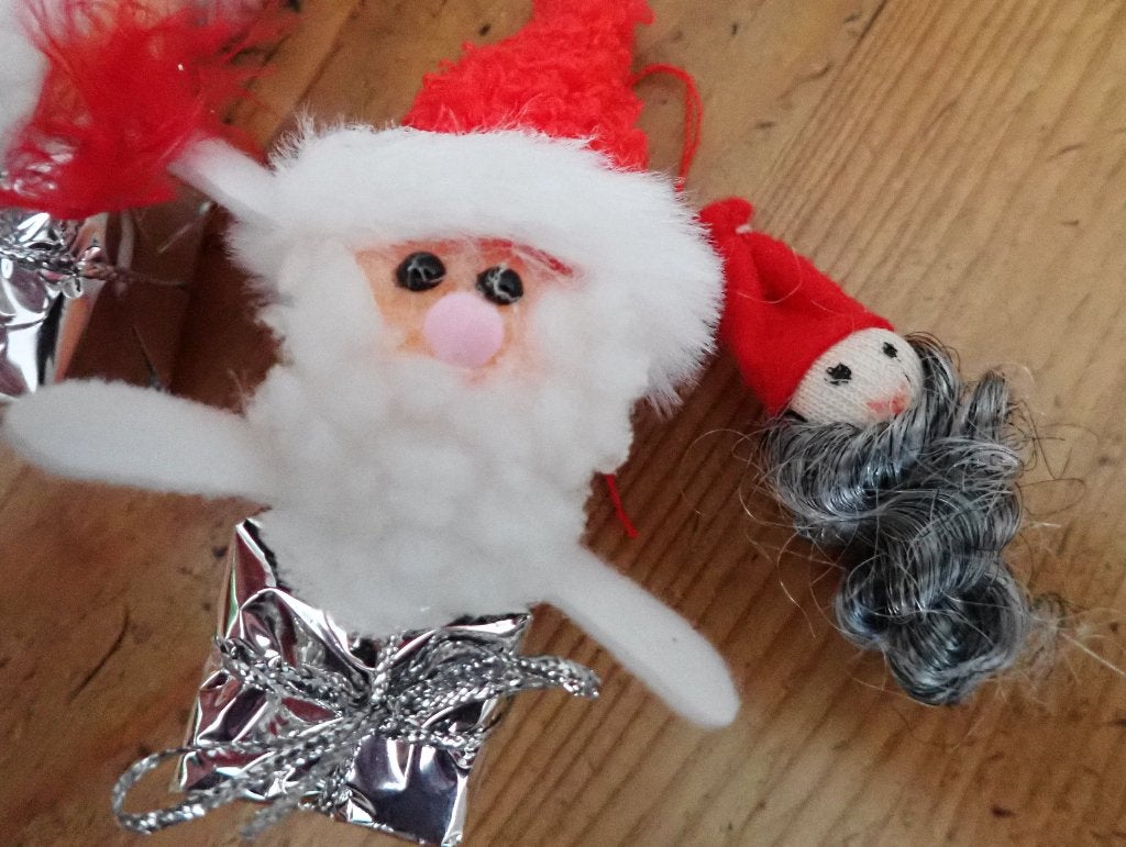 Drie schattige oude kerstmannetjes, Verzenden, Zo goed als nieuw