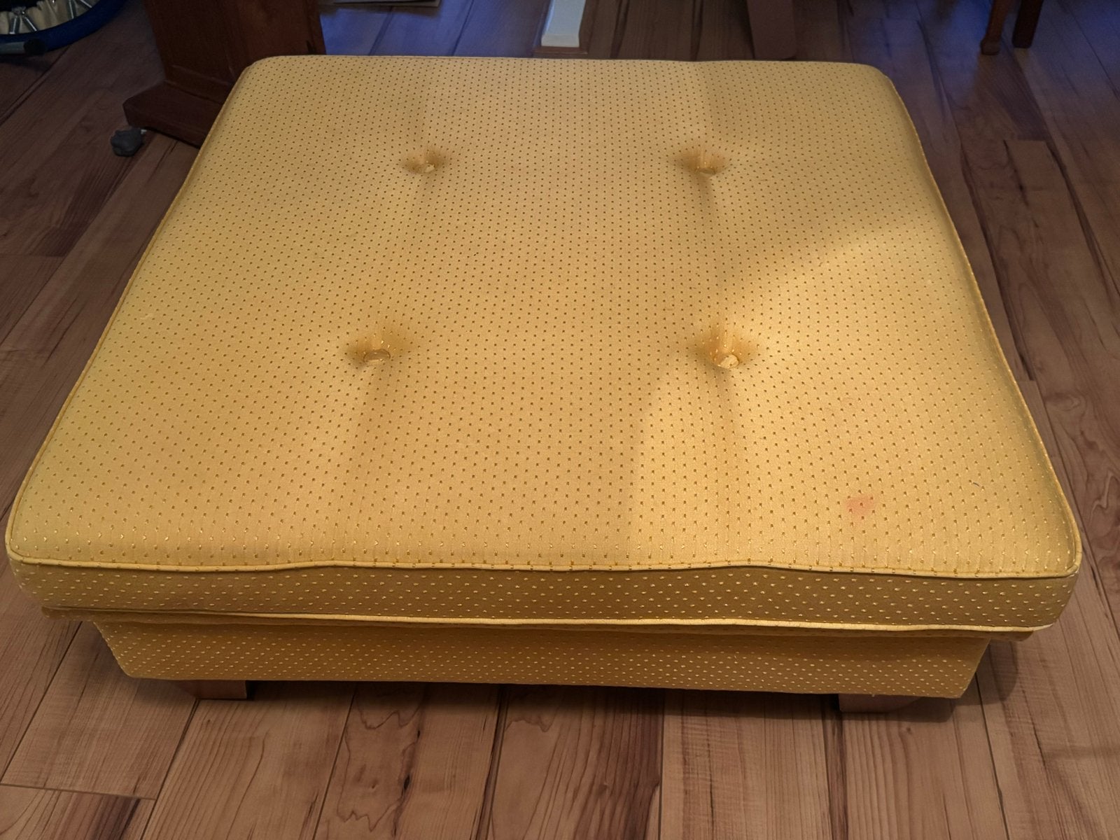 Giorgetti poef/voetenbank met knopen, Gebruikt, Vierkant, Minder dan 50 cm, Ophalen of Verzenden