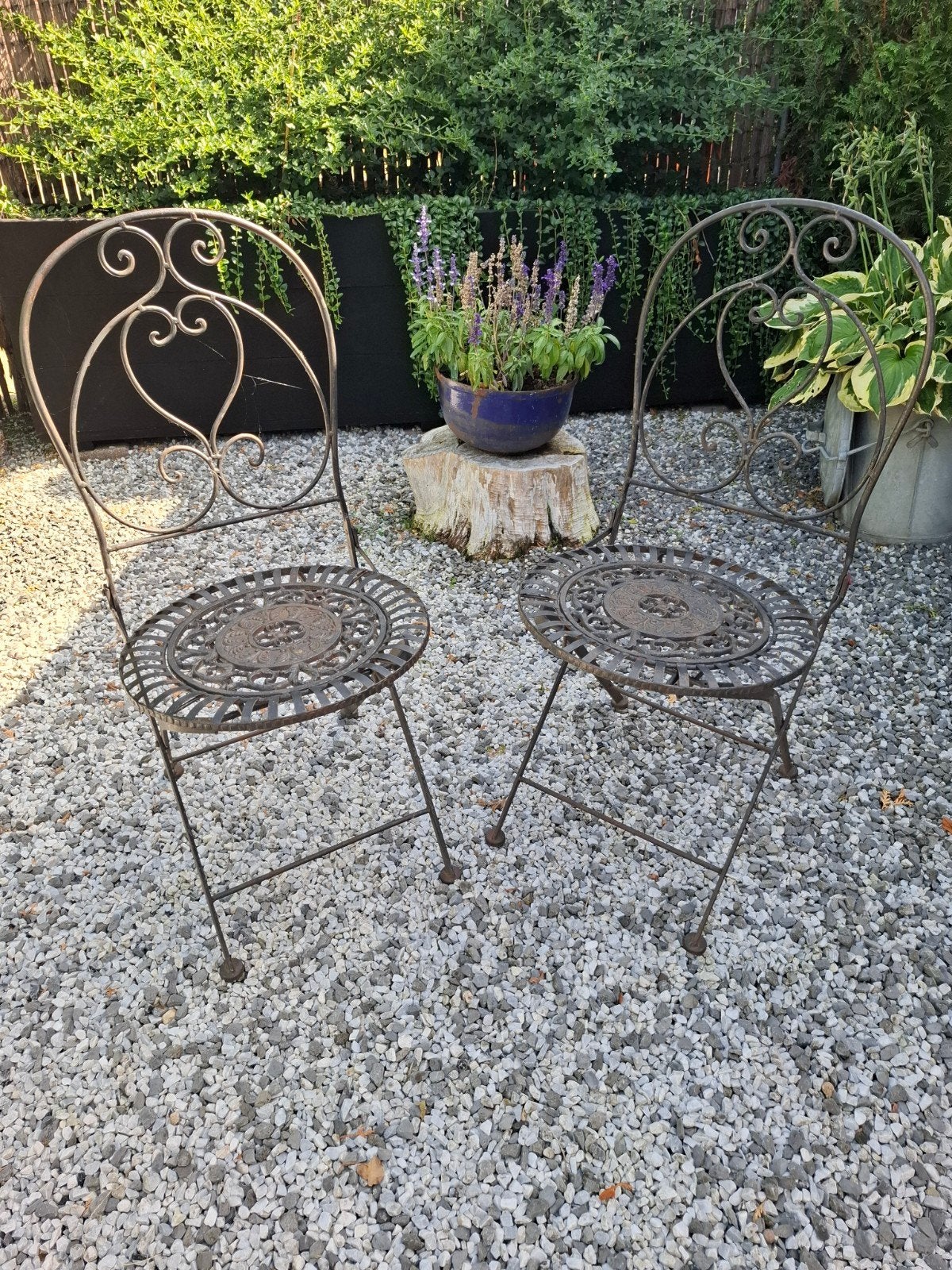 Set van 2 Antieke Smeedijzeren Tuinstoelen - Inklapbaar, Ophalen, Gebruikt, Metaal, Inklapbaar