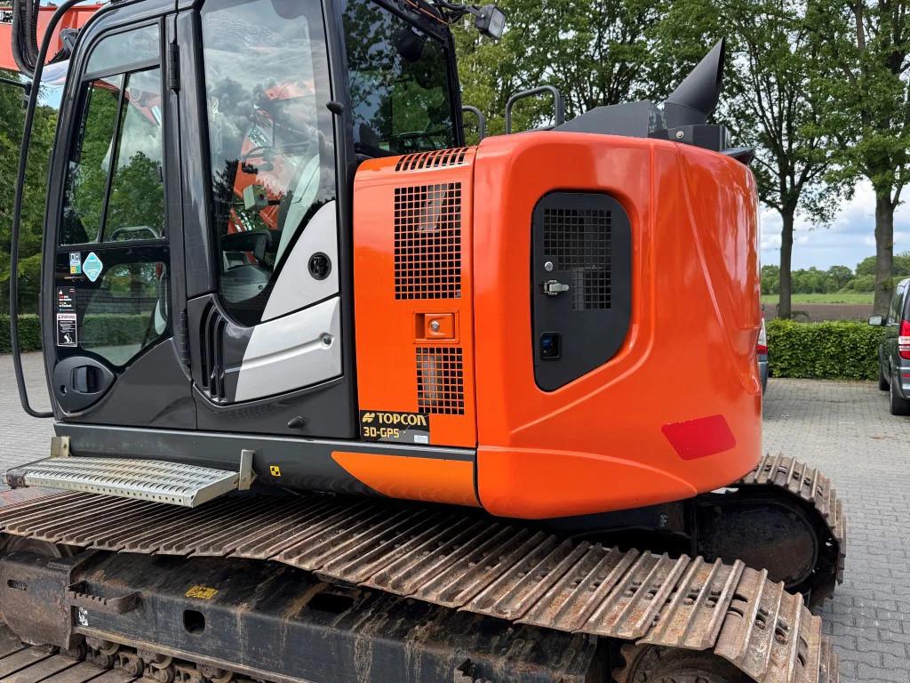 Hitachi ZX135-6 5700 HR ! SMP DKS (bj 2017), Graafmachine