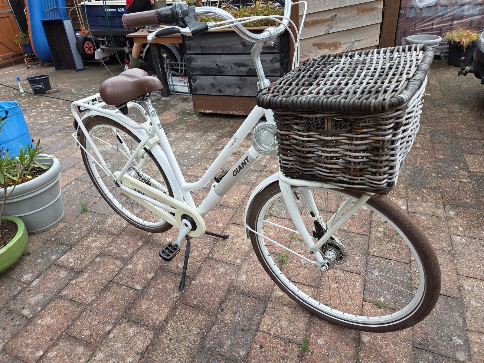 Giant Moederfiets met mandje, Fietsen en Brommers, Fietsen | Dames | Moederfietsen, Ophalen, Mandje, Gebruikt, Giant