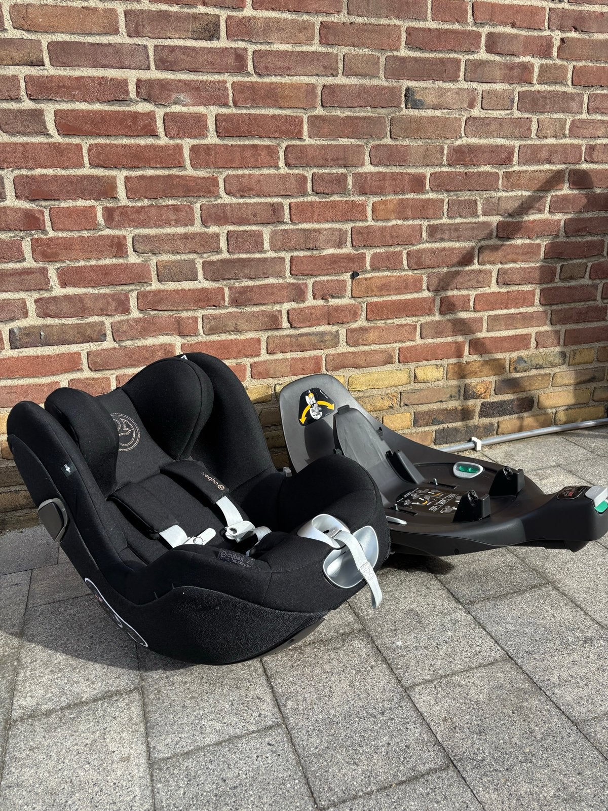 Cybex Sirona i-Size autostoel met base, Autogordel of Isofix, Verstelbare rugleuning, Zo goed als nieuw, 0 t/m 13 kg