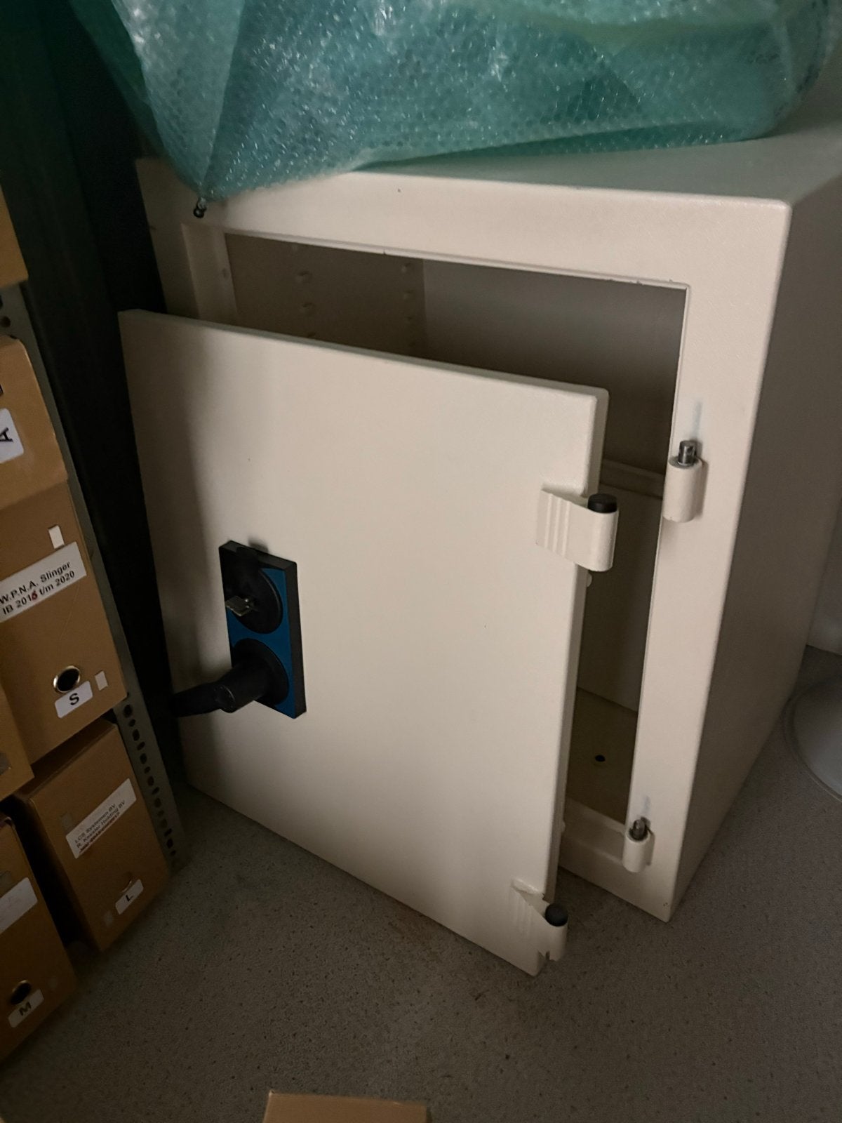 Chubb Lips Safes Brandkast - 205 kg - Bouwjaar 2002, Huis en Inrichting, Brandblussers en Brandkasten, Ophalen, Gebruikt, Brandkast