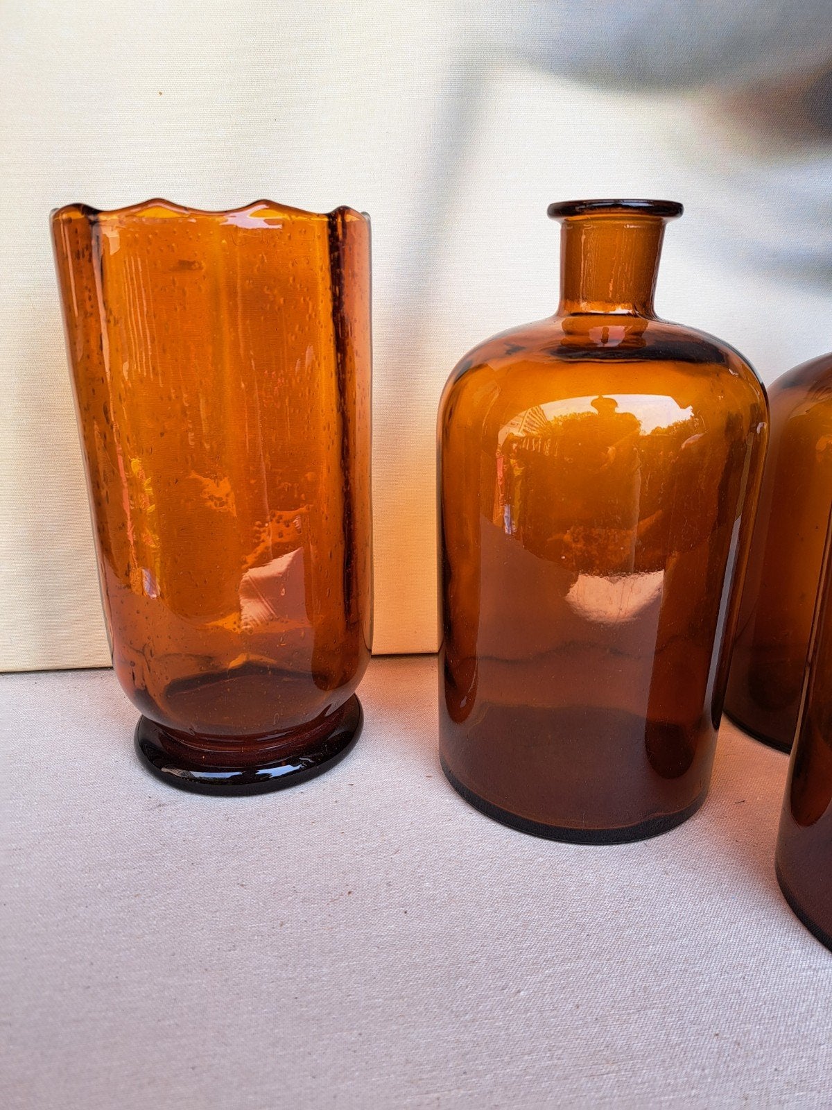 Vintage bruine glazen flessen en vaas - Apothekersstijl
Set, Ophalen of Verzenden, Zo goed als nieuw, Glas