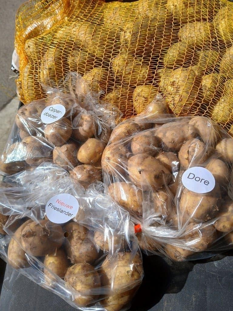 nieuwe aardappelen, Diversen, Ophalen