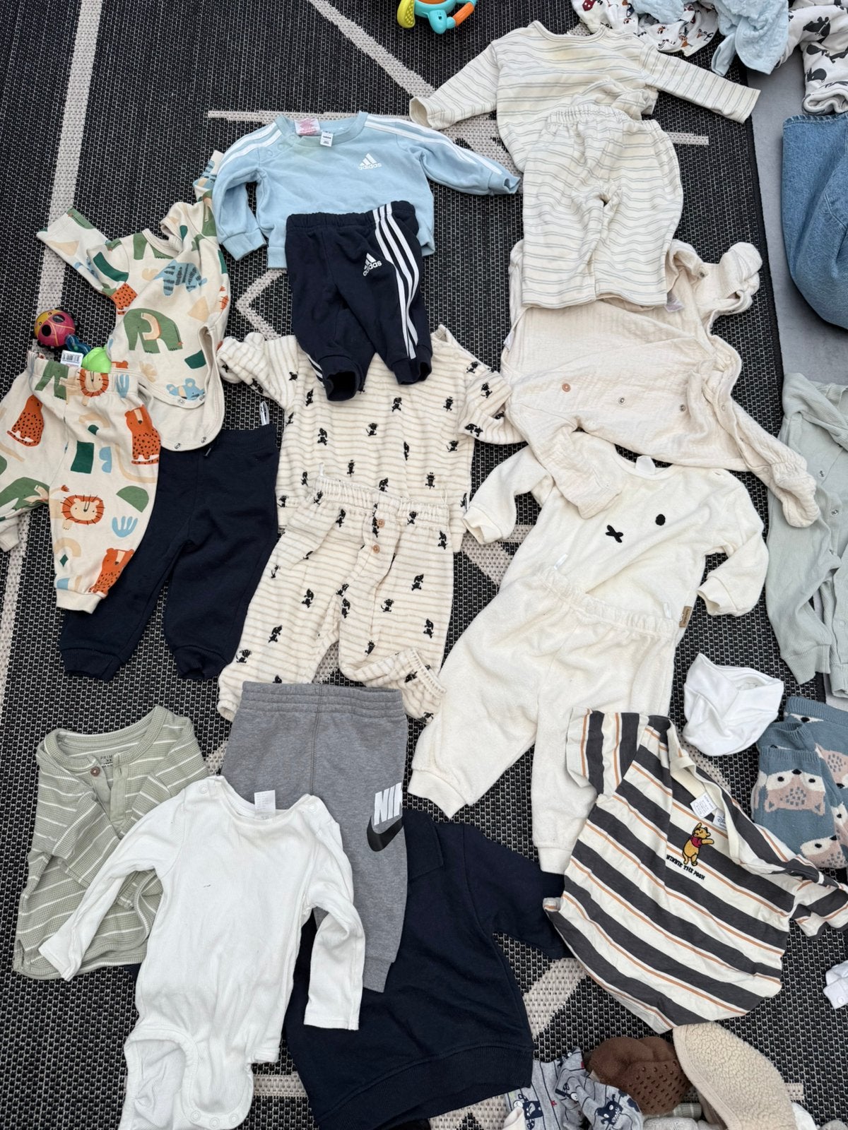Baby setjes alle soorten, Kinderen en Baby's, Babykleding | Baby-kledingpakketten, Ophalen of Verzenden, Zo goed als nieuw