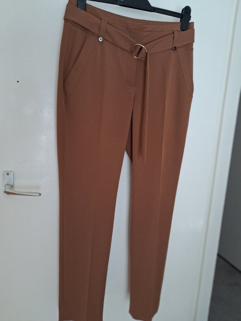 Camel kleur , pantalon van Claudia Strater, Maat 38/40 (M), Bruin, Ophalen of Verzenden, Zo goed als nieuw
