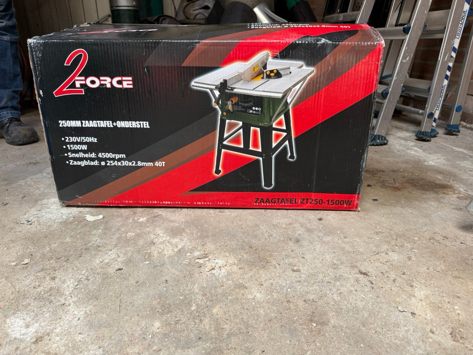 Zaagtafel nog nieuw in de doos, Ophalen, Nieuw
