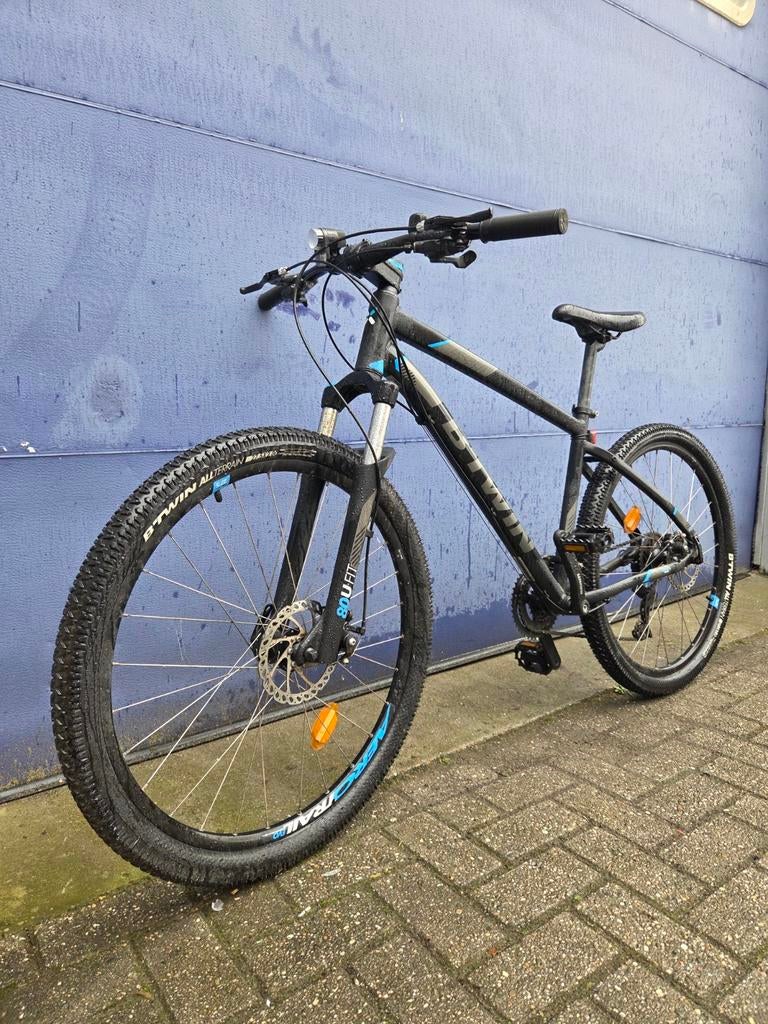 Mountainbike 24 versnellingen maat M, Fietsen en Brommers, Fietsen | Jongens, Gebruikt, Versnellingen, Schijfrem, Ophalen