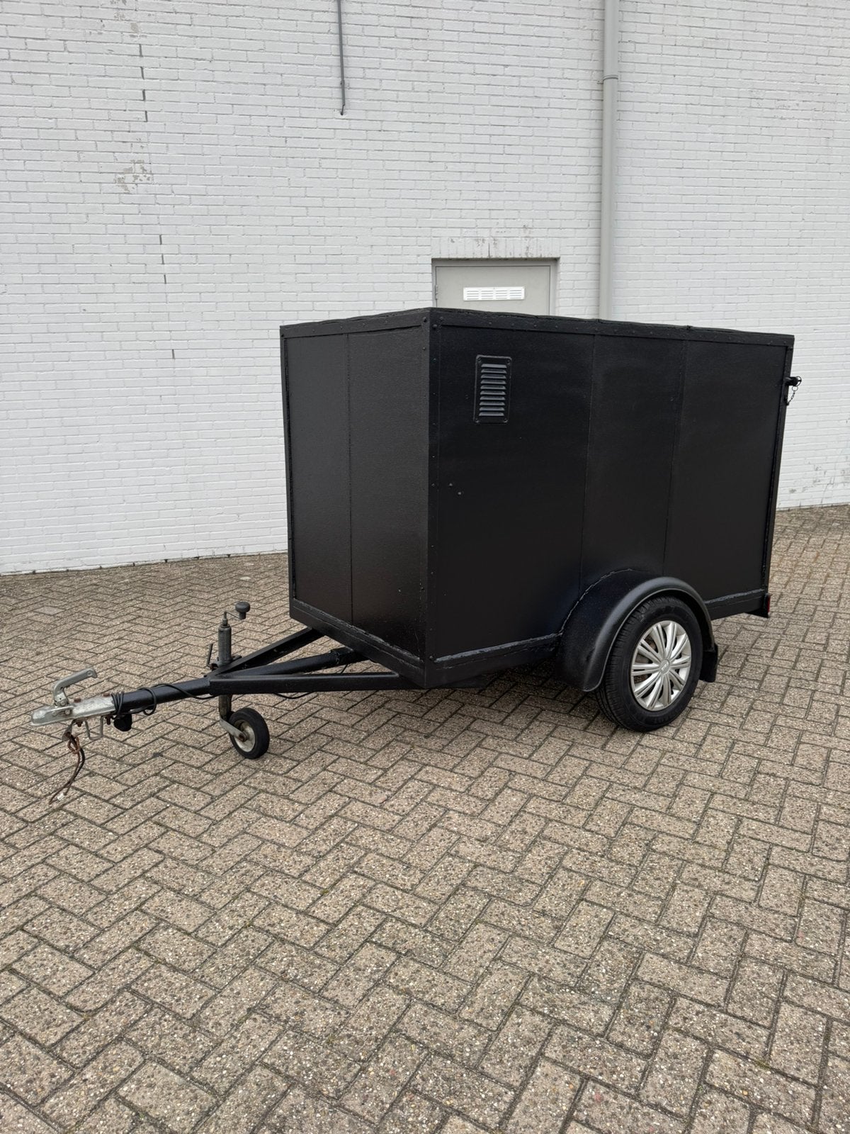 Gesloten aanhanger – oprijklep – nette staat, Ophalen, ., Zo goed als nieuw, .