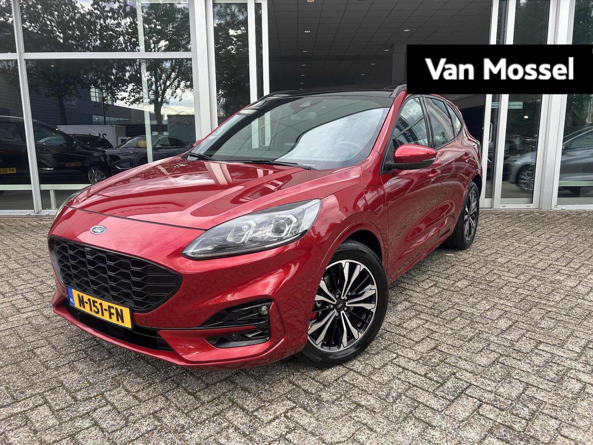 Ford Kuga 2.5 PHEV ST-Line X Panoramadak | 19 inch | trekhaa, 12 maanden, 14 kWh, Gebruikt, Euro 6