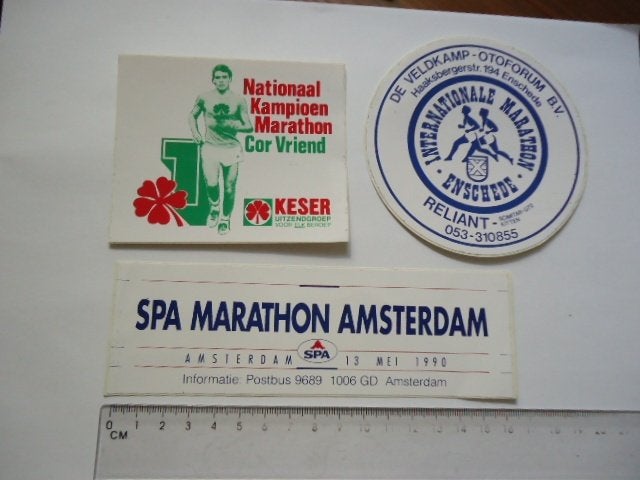 sticker oud Marathon Amsterdam Enschede Cor vriend retro 3x, Ophalen of Verzenden, Zo goed als nieuw, Bedrijf of Vereniging