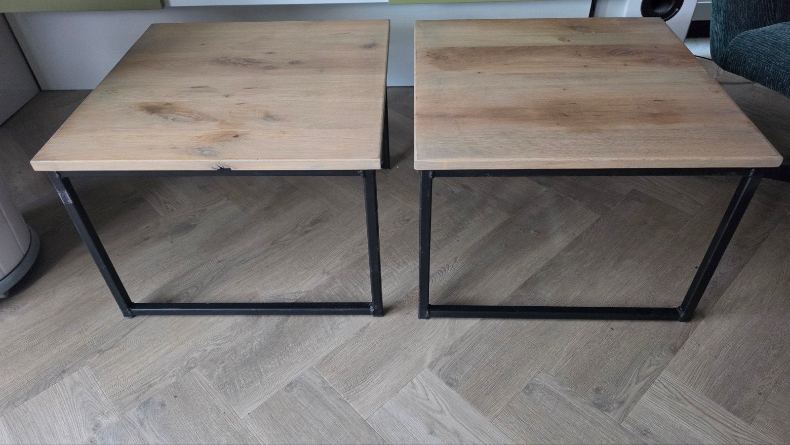 Set van 2 salontafels met eikenhouten blad en metalen frame, Ophalen, 50 tot 100 cm, Vierkant, 50 tot 100 cm