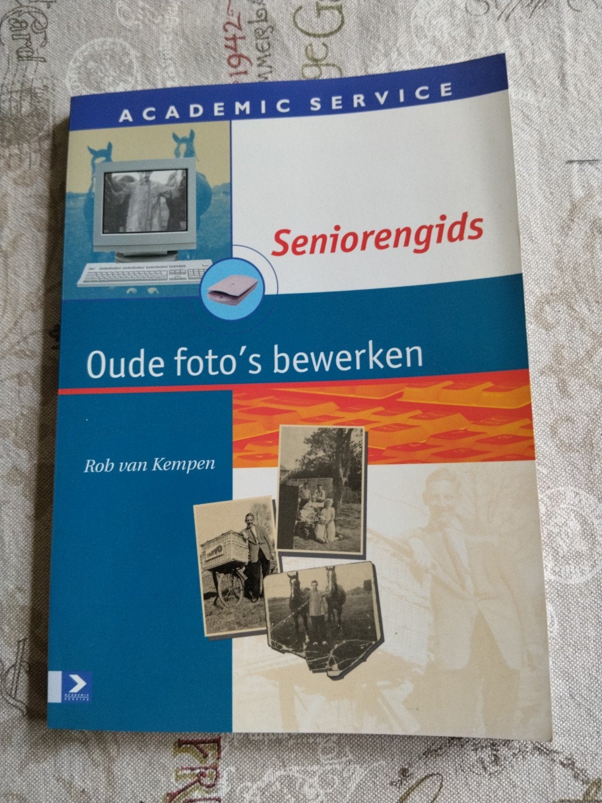 Seniorengids: Oude foto's bewerken - Rob van Kempen, Boeken, Ophalen of Verzenden, Gelezen, Software, Rob van Kempen