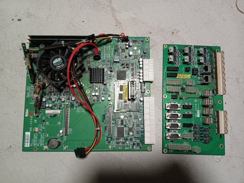 Tab motherboards  MB-SG48 + vidoekaart, Verzamelen, Automaten | Overige, Ophalen of Verzenden, Gebruikt