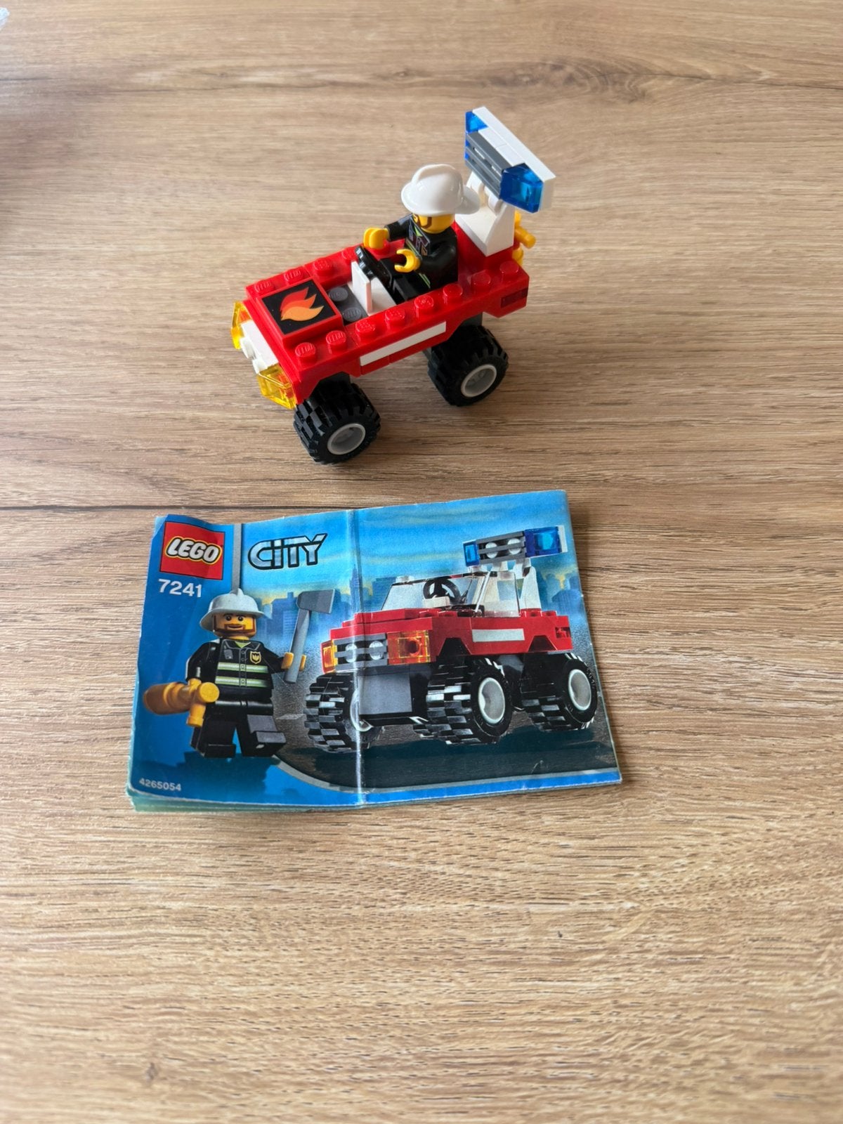 Lego City (7241), Ophalen of Verzenden, Zo goed als nieuw