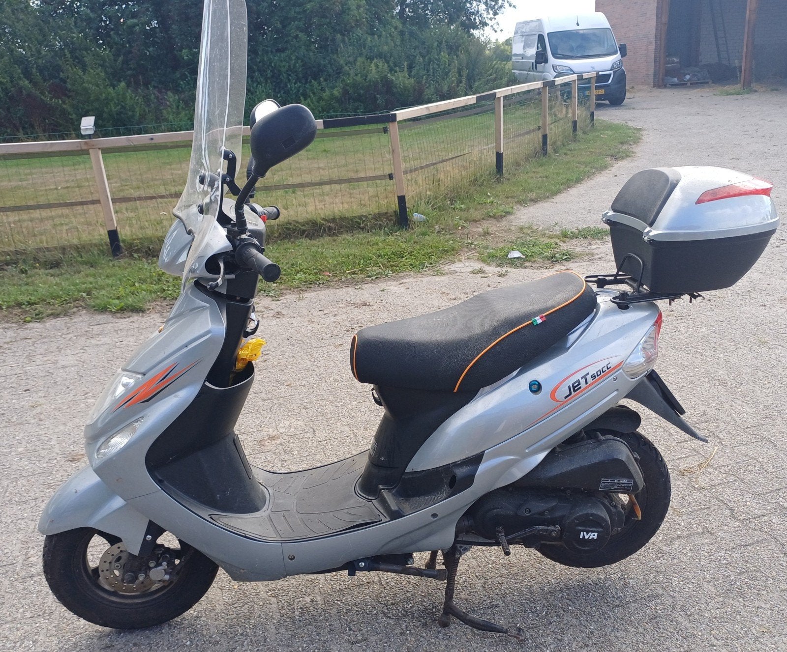 Nette yet  iva 50cc   scooter met kenteken, Ophalen, Gebruikt, Overige merken