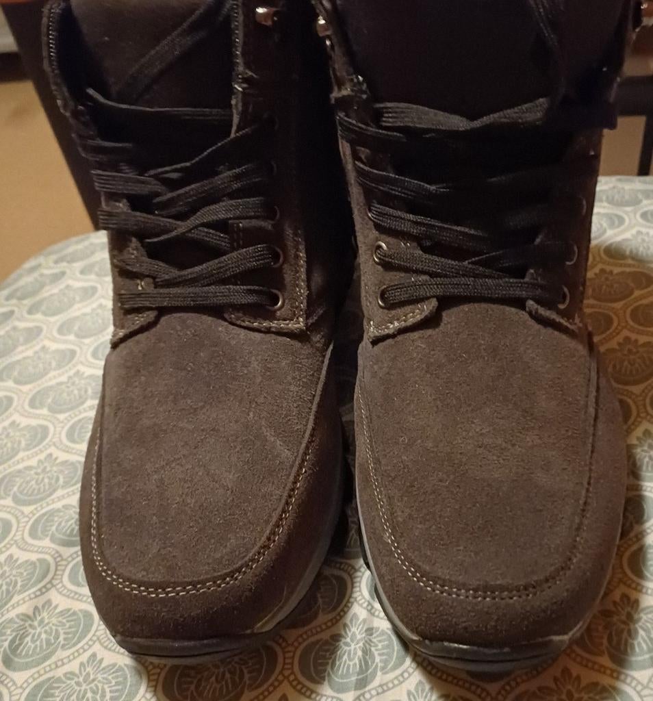 Te koop nieuwe hogen schoenen voor 30 euro, Ophalen, Nieuw, Overige kleuren