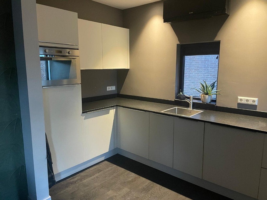 gebruikte keuken, Gebruikt, Wit, Minder dan 100 cm, 50 tot 75 cm
