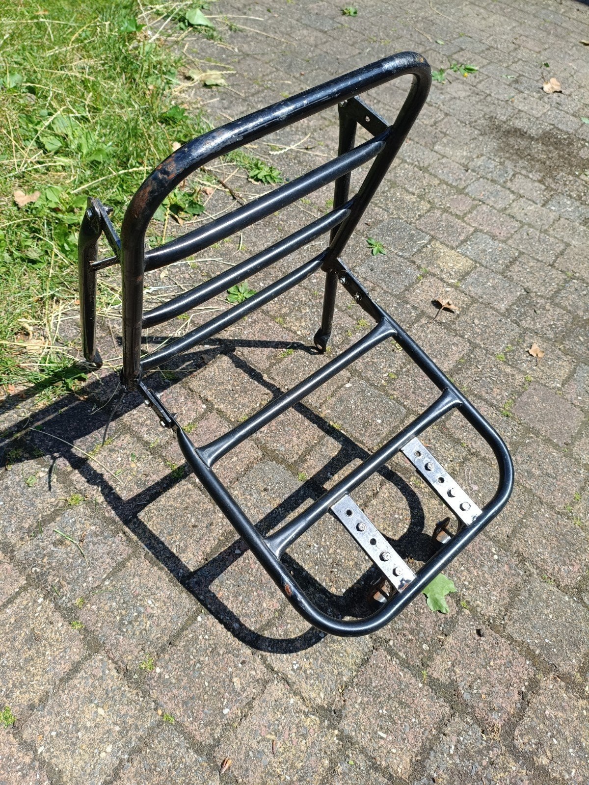 Stevig zwart fietsenrek voor voor- of achterkant, Ophalen of Verzenden, Gebruikt