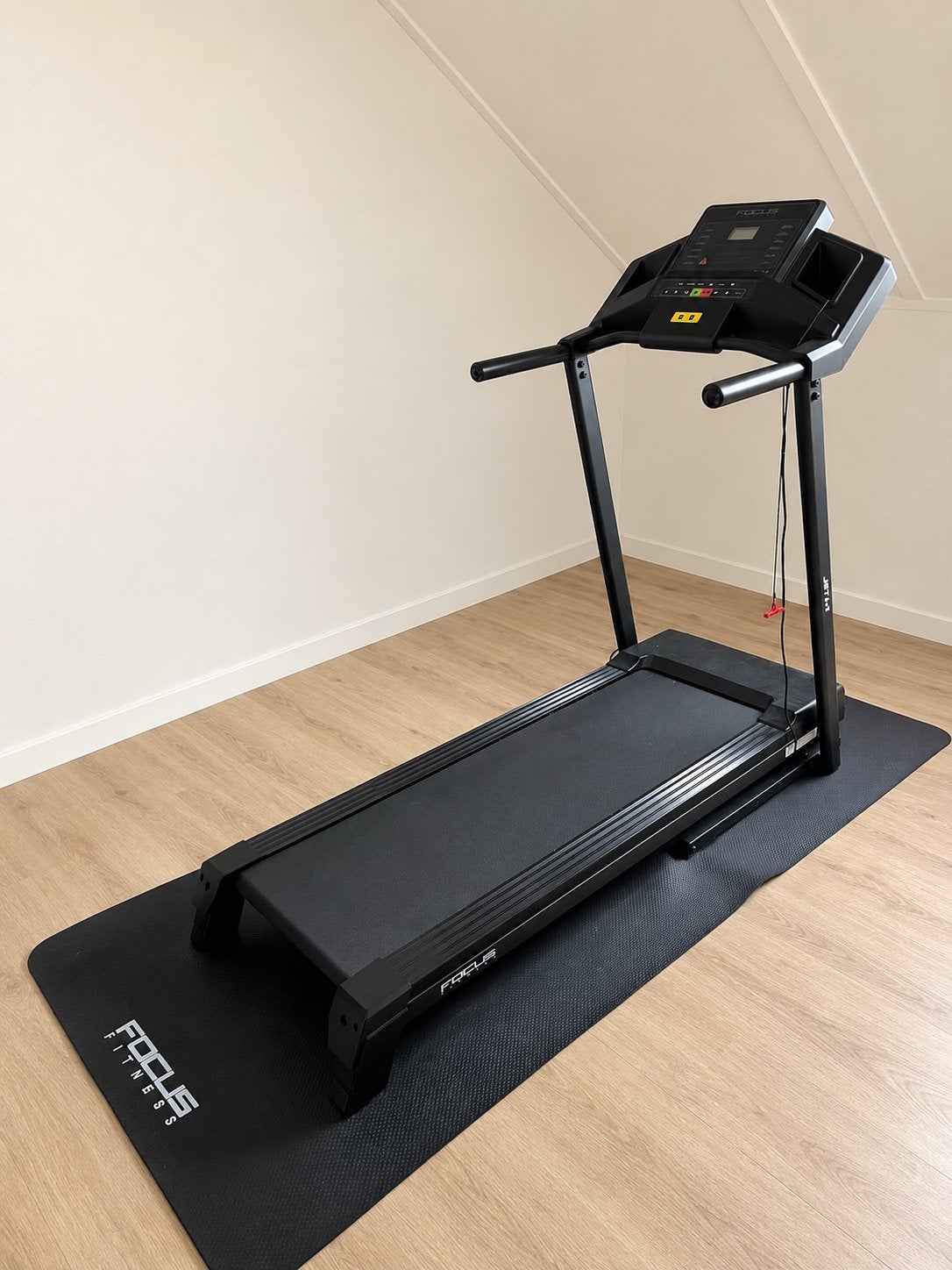 Focus Fitness Jet 1.4 Loopband + beschermmat  - z.g.a.n., Sport en Fitness, Fitnessmaterialen, Ophalen, Zo goed als nieuw, Overige typen