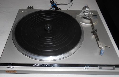 Technics draaitafel SL Q210 zilver Direct drive Quartz,mooi, Ophalen of Verzenden, Zo goed als nieuw, Platenspeler, Technics