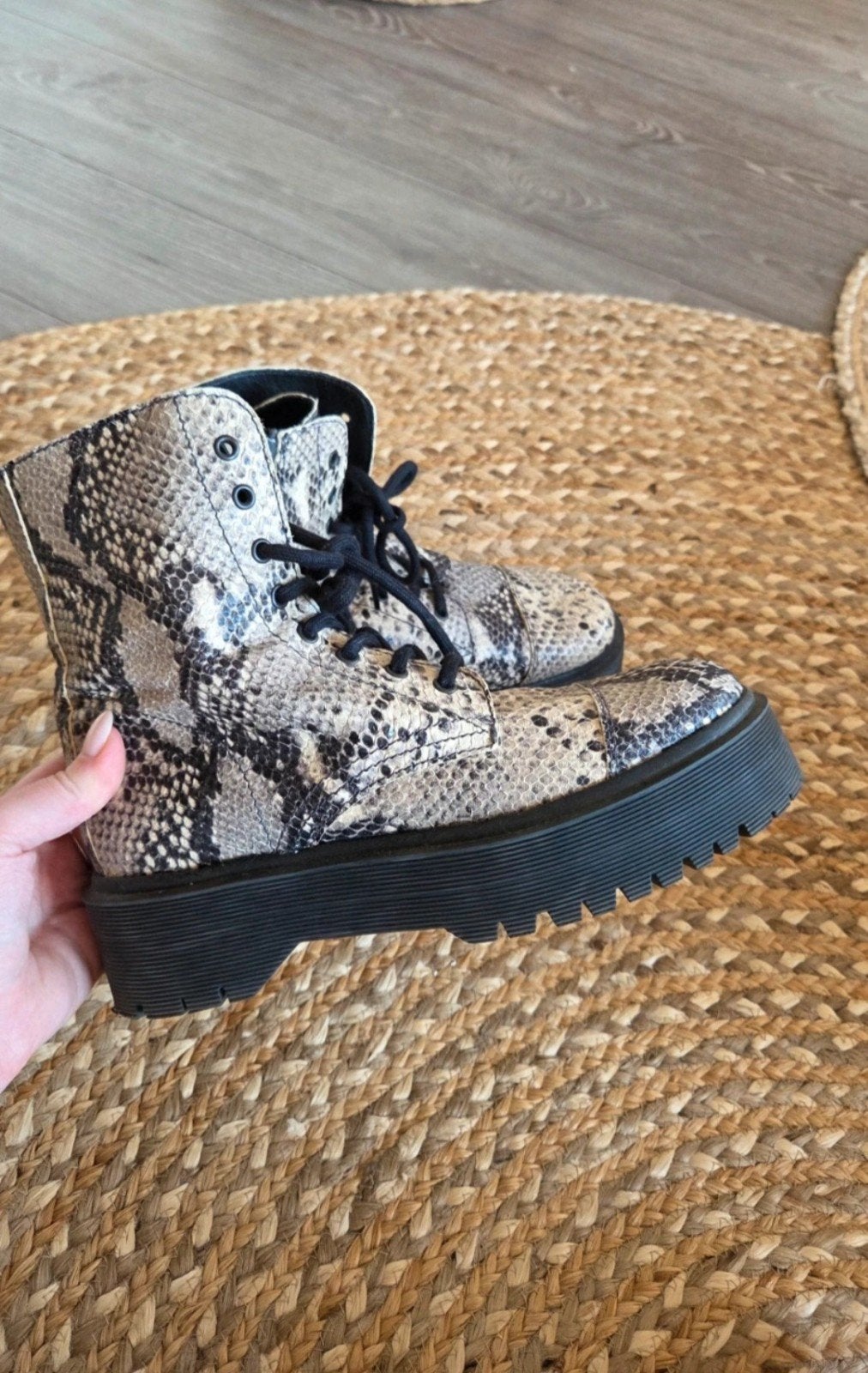 veterlaarzen, Ophalen, Zo goed als nieuw, Zwart, Sneakers of Gympen