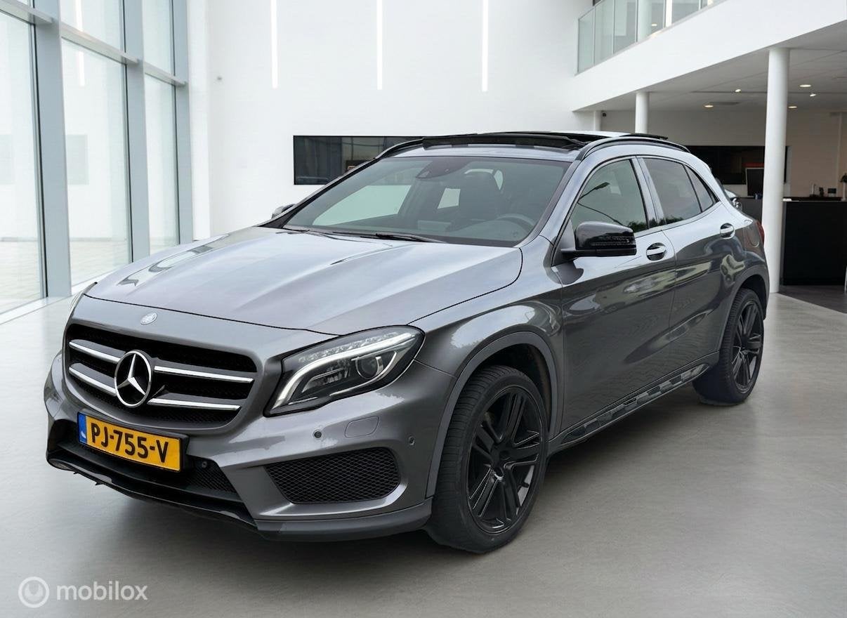 Mercedes GLA-klasse 220 CDI 4Matic AMG Camera|Pano|Xenon, Auto's, Automaat, Euro 6, 163 pk, Leder