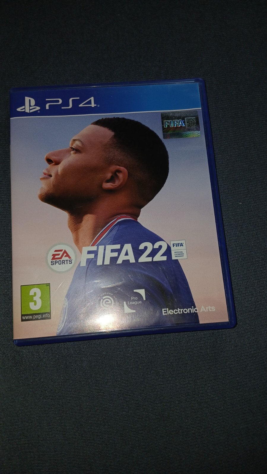 FIFA 22 PS4 - Zo goed als nieuw, Ophalen, Zo goed als nieuw, Eén computer, Sport