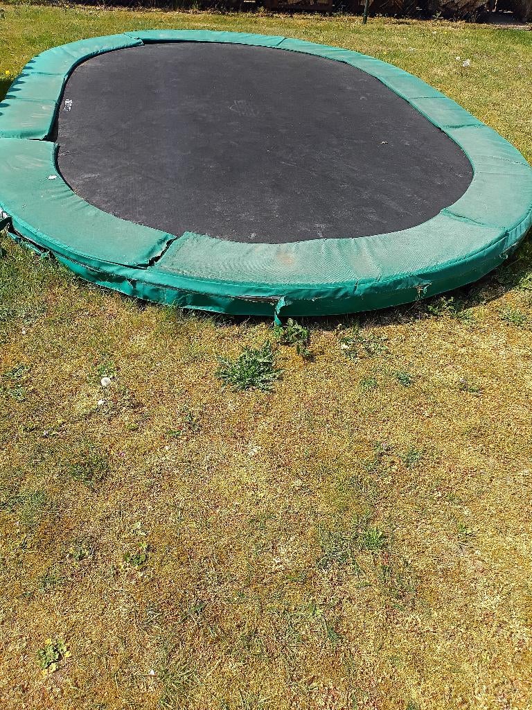 Berg trampoline, Ophalen, Gebruikt