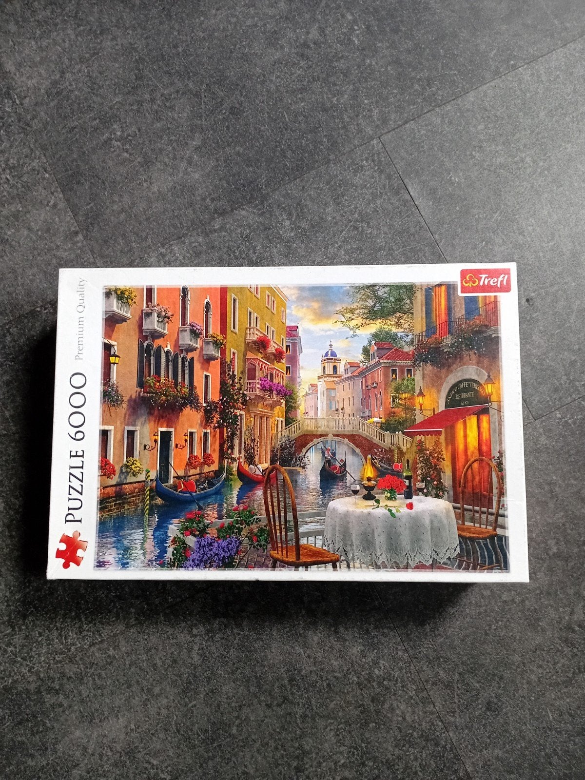 Puzzel  6000 st., Hobby en Vrije tijd, Ophalen, Minder dan 500 stukjes, Gebruikt