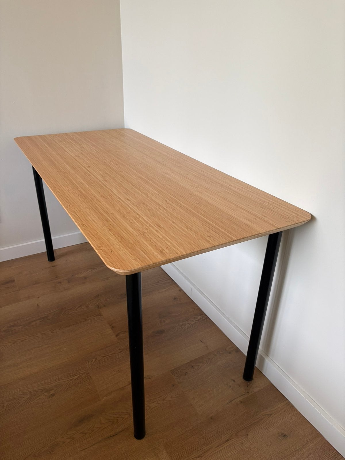 Bureau bamboe hout IKEA anfallare/adils, Ophalen, Zo goed als nieuw