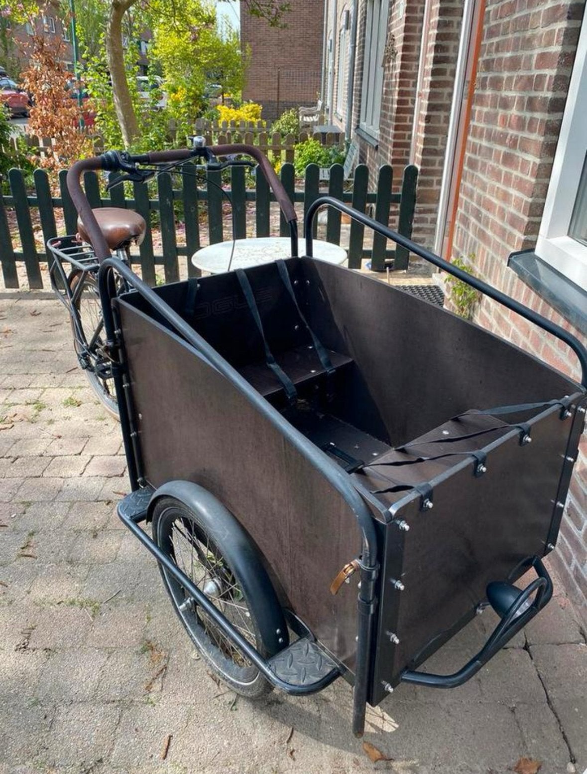Te Huur - Bakfiets Vogue, Ophalen, Zo goed als nieuw, 4 kinderen of meer