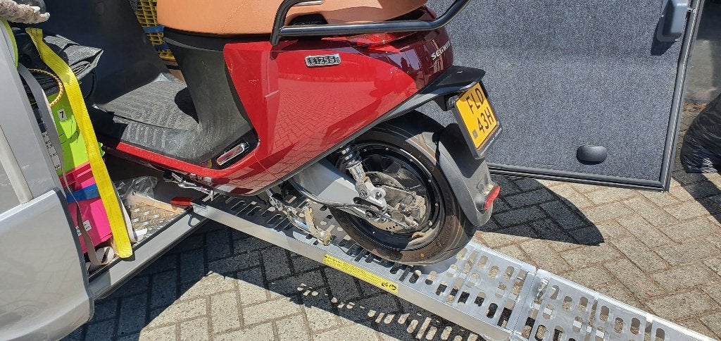 scooter of fietsen intrek hulp, garage Camper of aanhanger,, Overige merken, 10 km/u of minder, Ophalen of Verzenden, Zo goed als nieuw