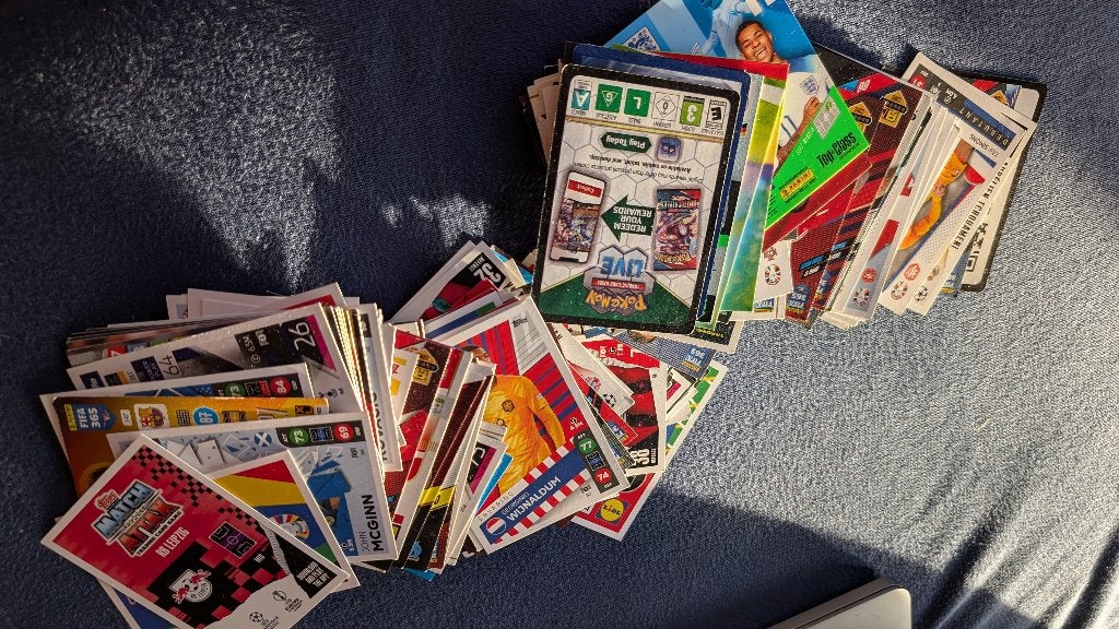 Gratis -tops/panini football cards bulk, Ophalen, Zo goed als nieuw, Buitenlandse clubs, Poster, Plaatje of Sticker